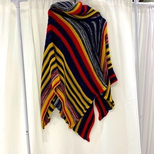 Missoni poncho. Never worn. In perfect condition.